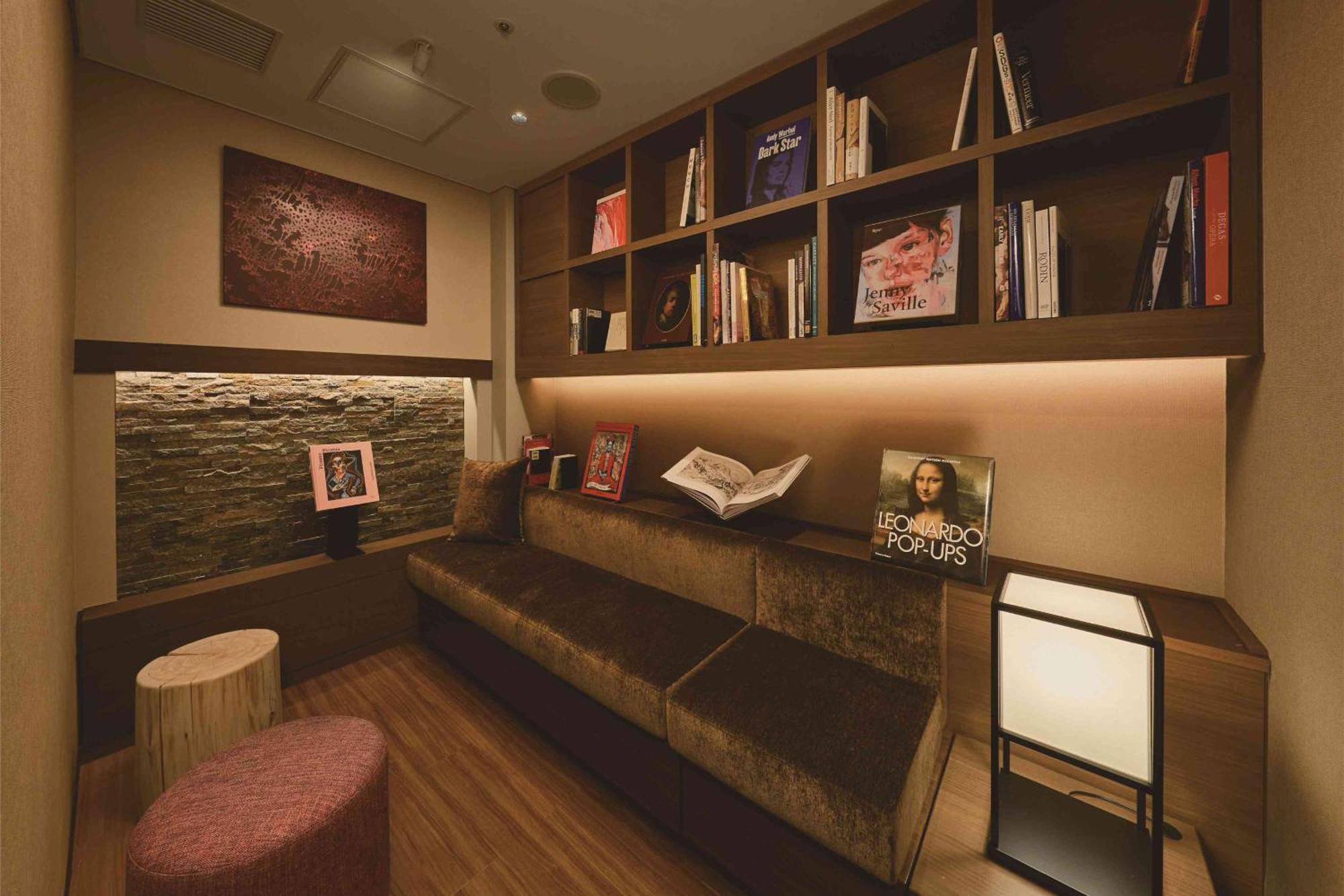 Hotell Shiba Park 4*